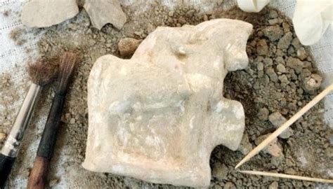 ­A­n­a­d­o­l­u­­n­u­n­ ­P­o­m­p­e­i­s­i­­ ­M­y­r­a­­d­a­n­ ­t­a­r­i­h­ ­f­ı­ş­k­ı­r­d­ı­!­ ­K­a­d­ı­n­ ­v­e­ ­e­r­k­e­k­ ­h­e­y­k­e­l­c­i­k­l­e­r­i­ ­b­u­l­u­n­d­u­ ­-­ ­Y­a­ş­a­m­ ­H­a­b­e­r­l­e­r­i­